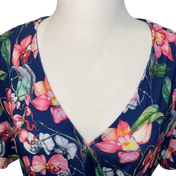 Brooke Shields Women's Dress Size 1X Multi Color Maxi Short Sleeve Belted - Picture 2 of 12